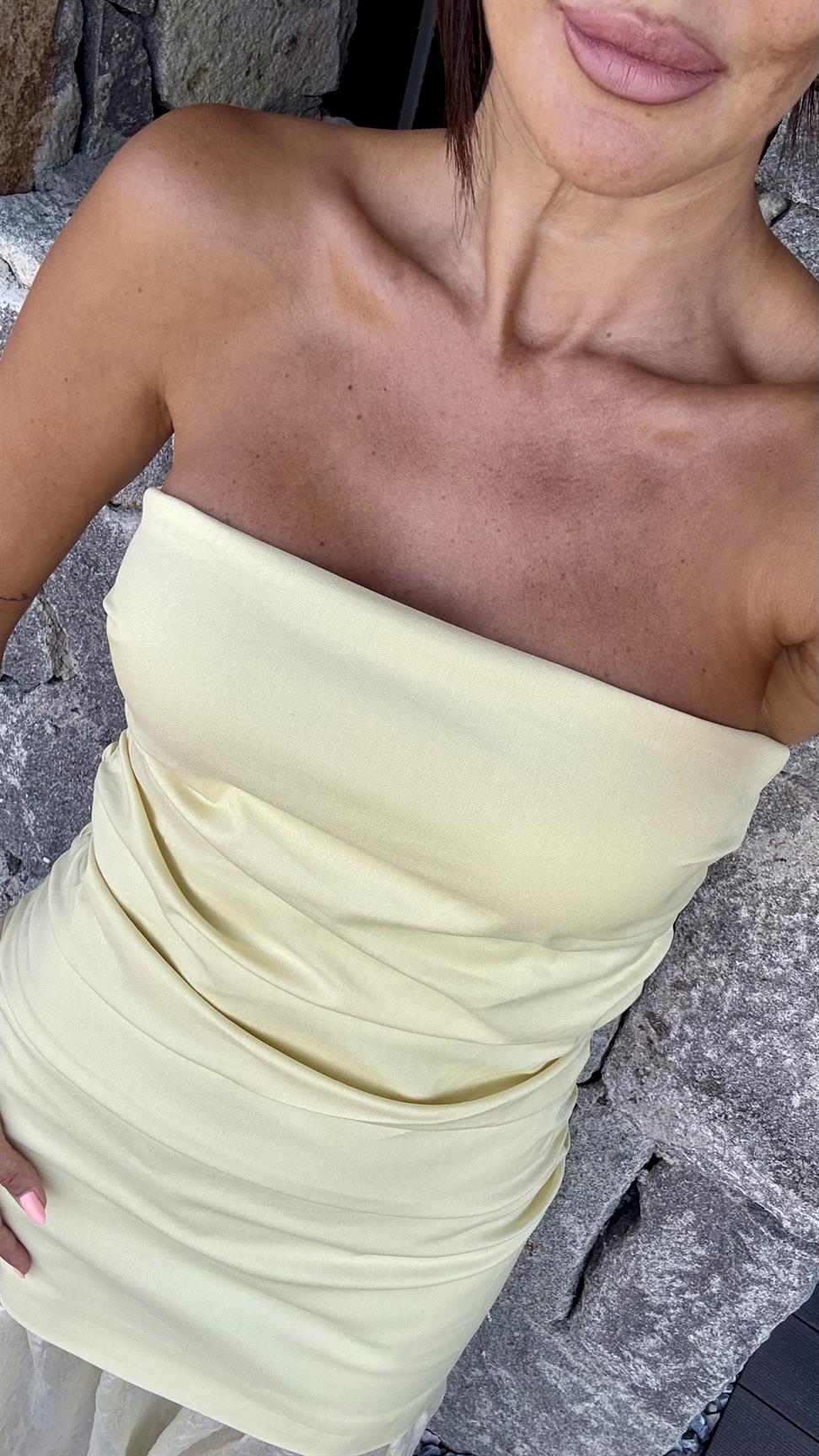 Sarı Midi Straplez Elbise