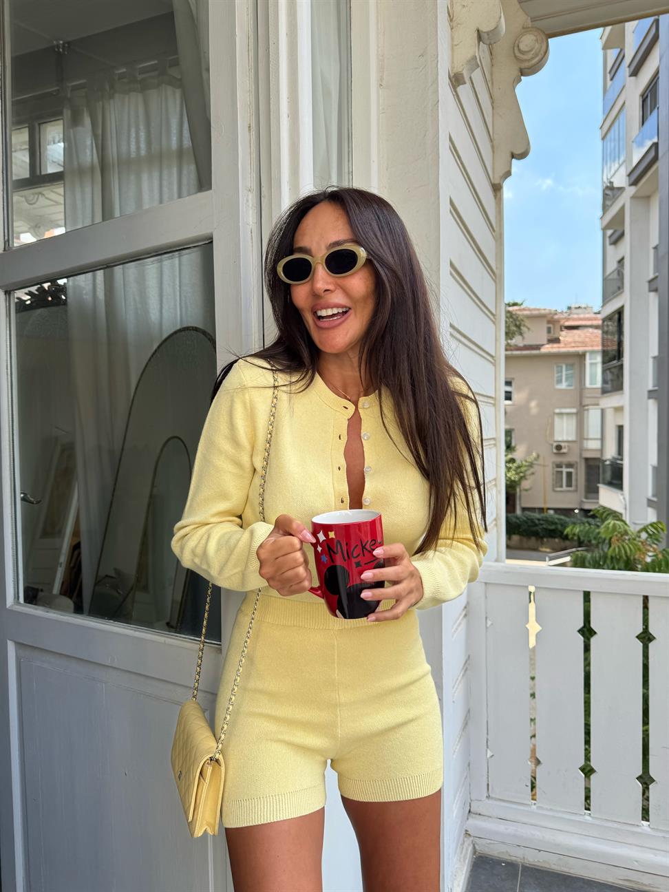 Sarı Triko Bodysuit Şortlu Takım