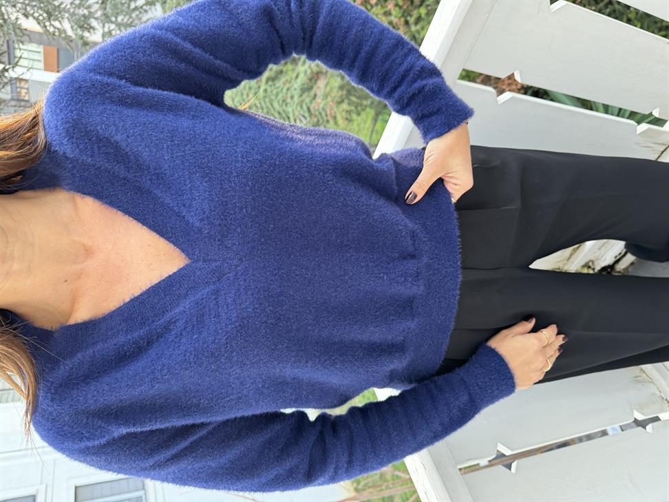 Sax Mavi V Yakalı Yumoş Kazak