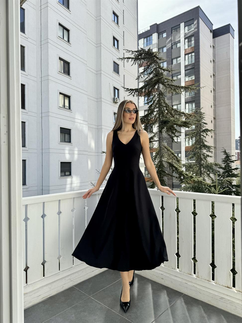 Siyah A Kesim Midi Boy Elbise