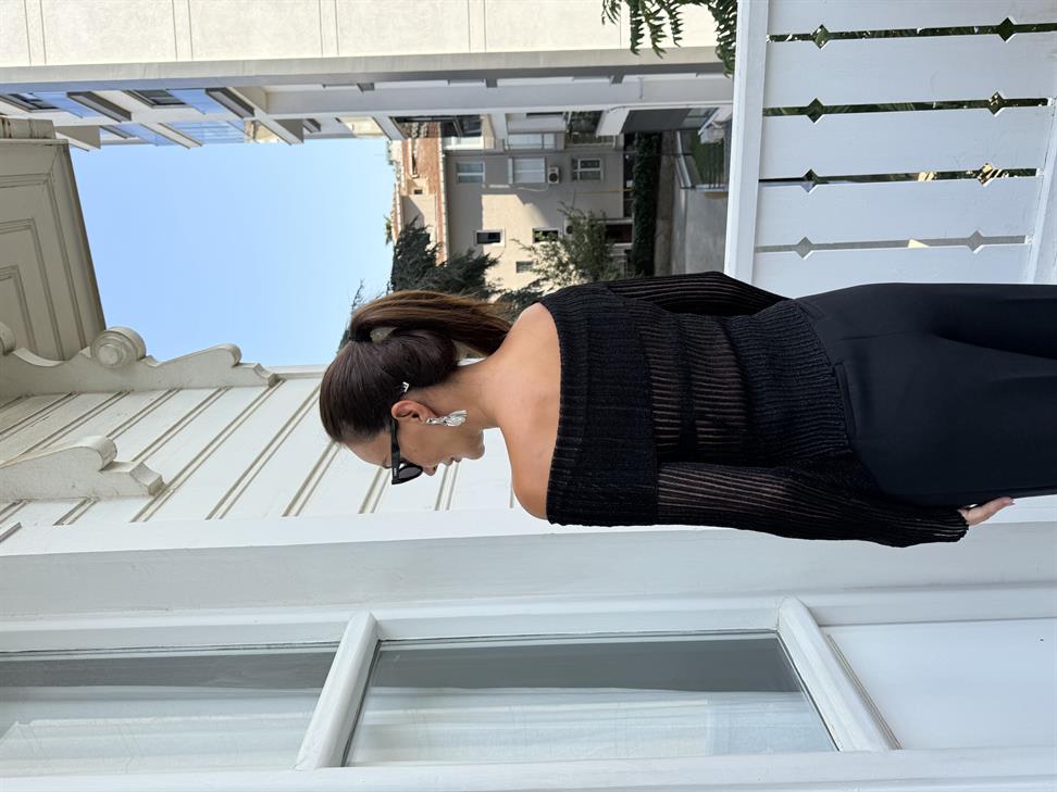 Siyah Ajurlu Bardot Yaka Transparan Triko Kazak