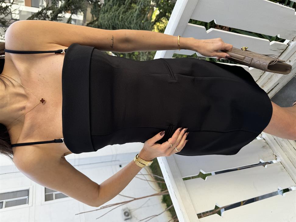 Siyah Askılı Mini Elbise