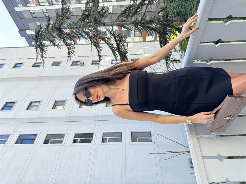 Siyah Askılı Mini Elbise
