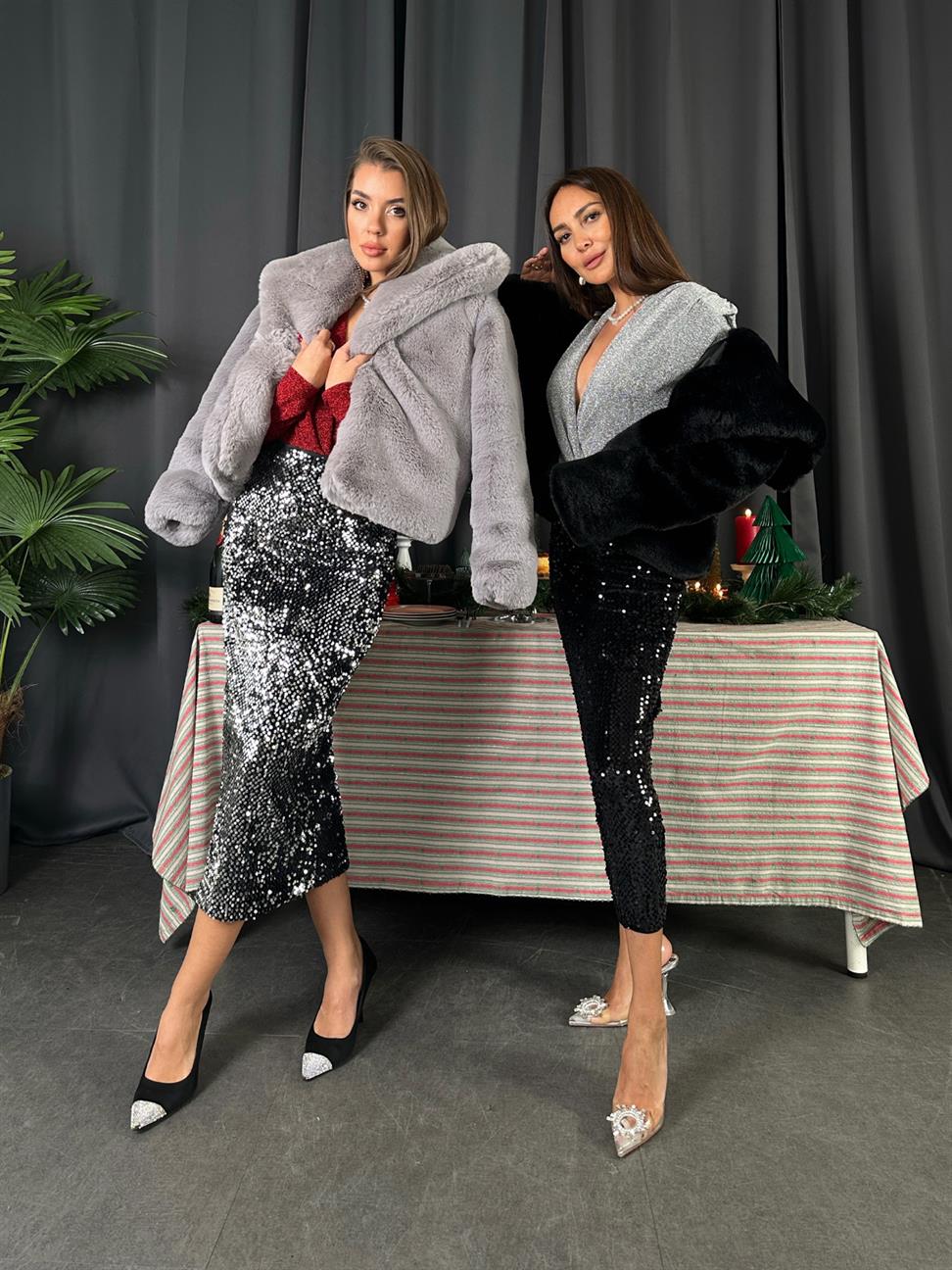 Siyah Astarlı Peluş Kürk Ceket