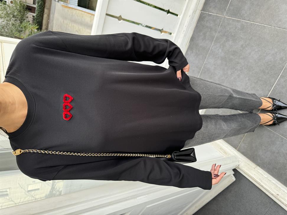 Siyah Baskı Nakışlı Uzun Kollu Bluz