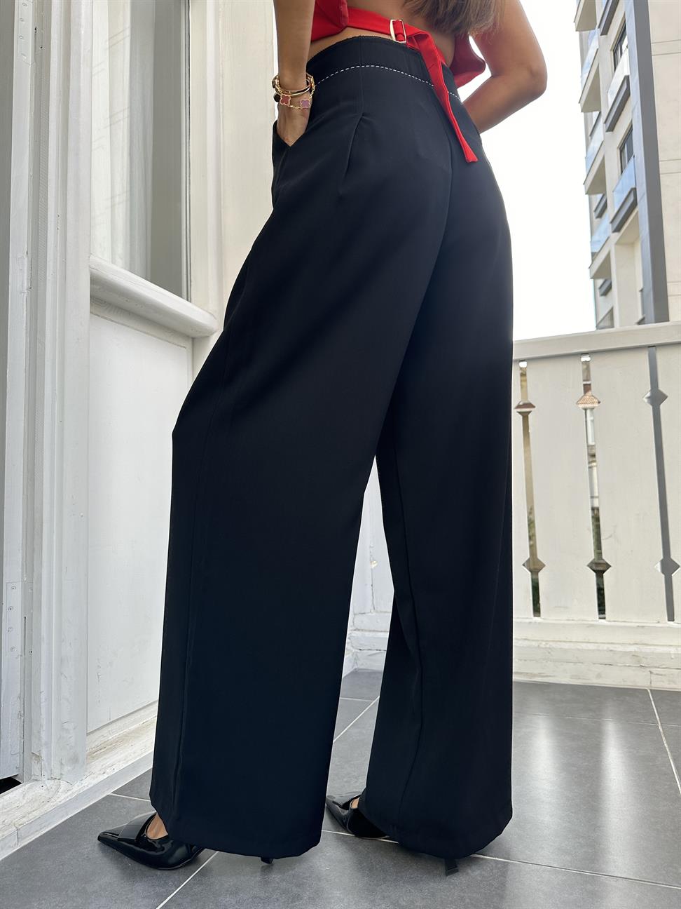 Siyah Beli Dikişli Bol Pantolon