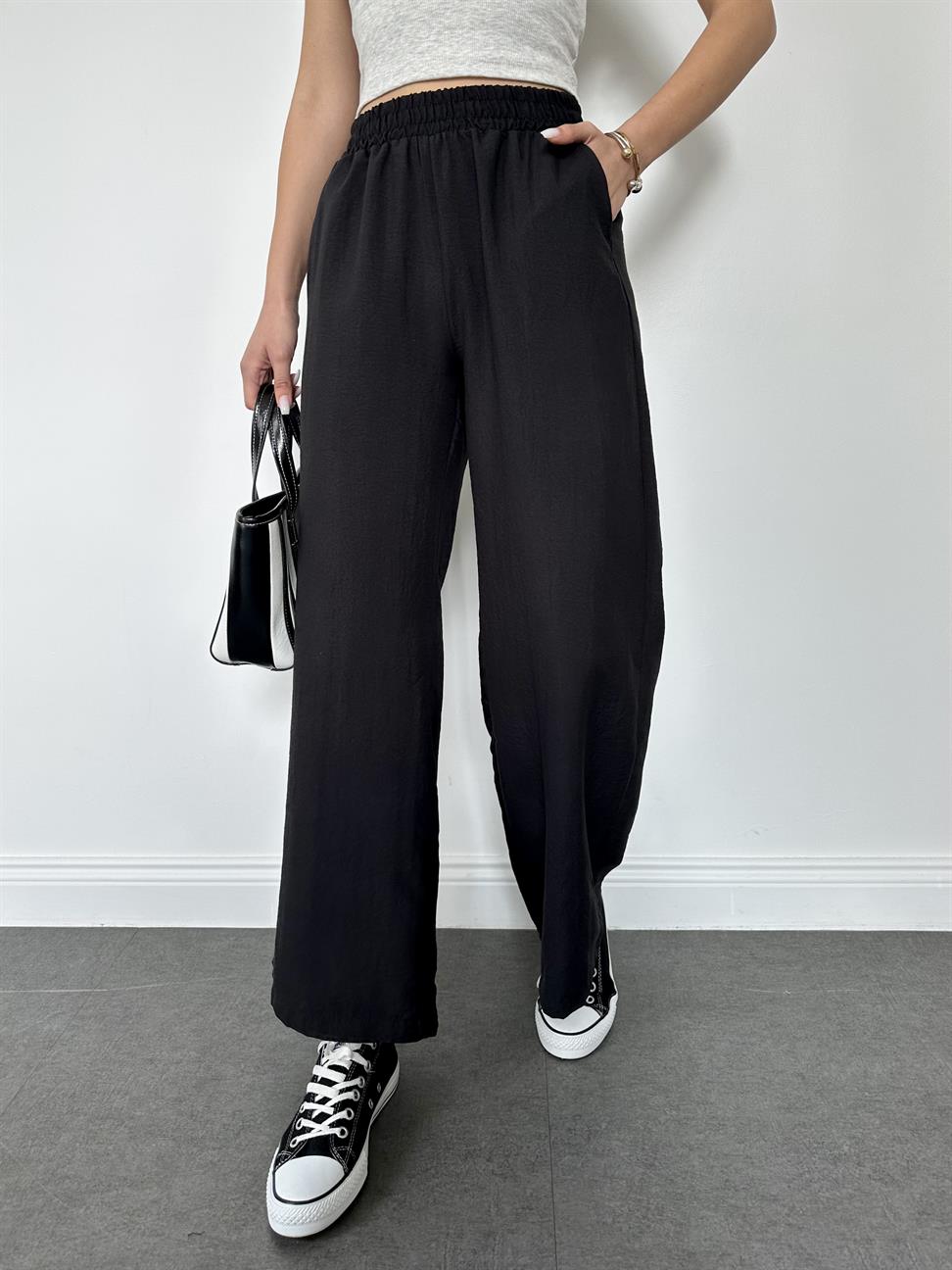 Siyah Beli Lastikli Geniş Paça Pantolon