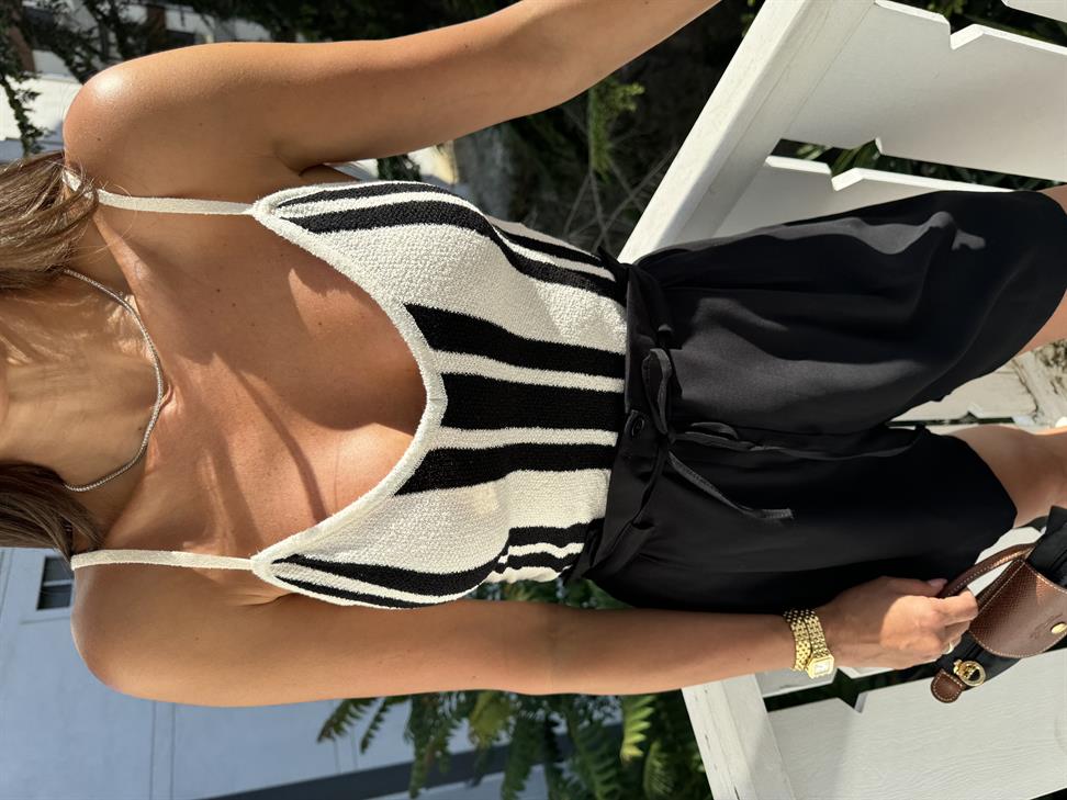 Siyah-Beyaz Çizgili Havlu Kumaş Atlet