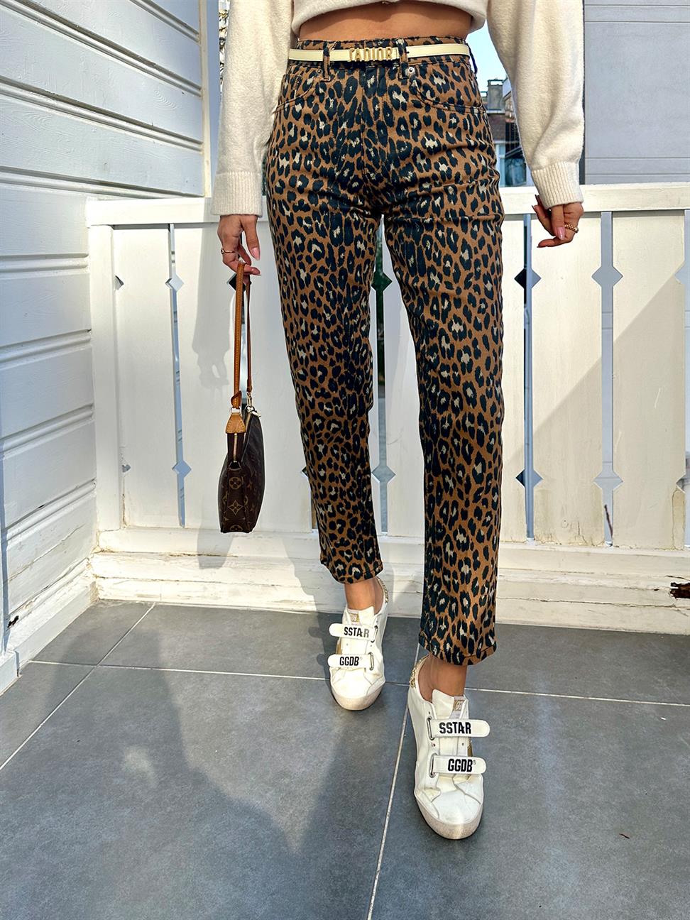 Siyah Boru Paça Leopar Jean Pantolon