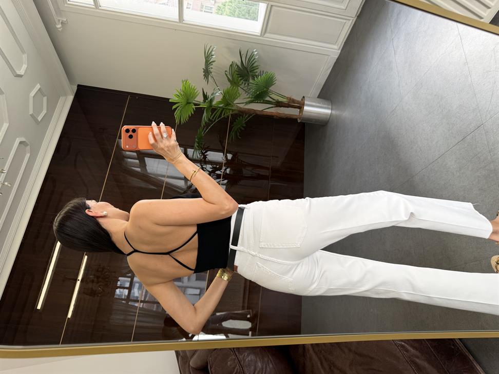 Siyah Boyundan Bağlamalı Bodysuit