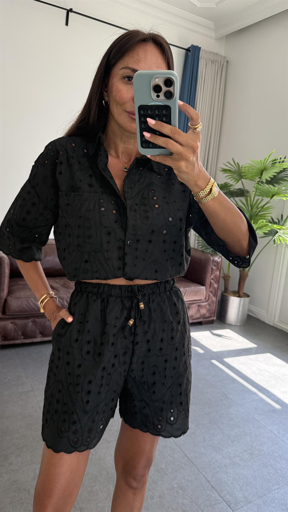 Siyah Brode Şortlu Takım