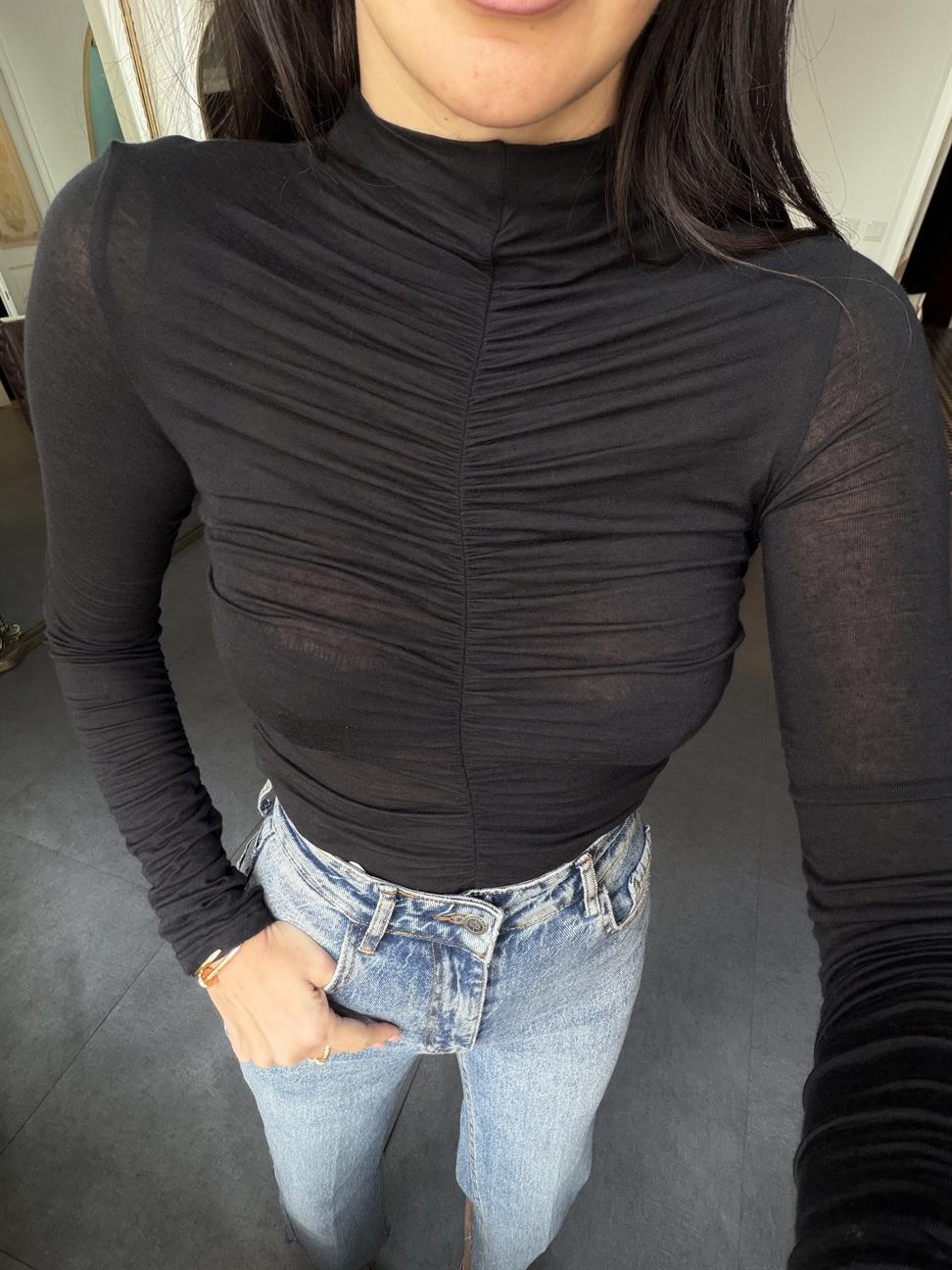 Siyah Büzgülü Kaşmir Bluz