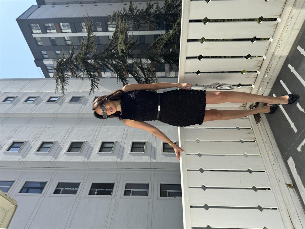 Siyah Büzgülü Mini Elbise