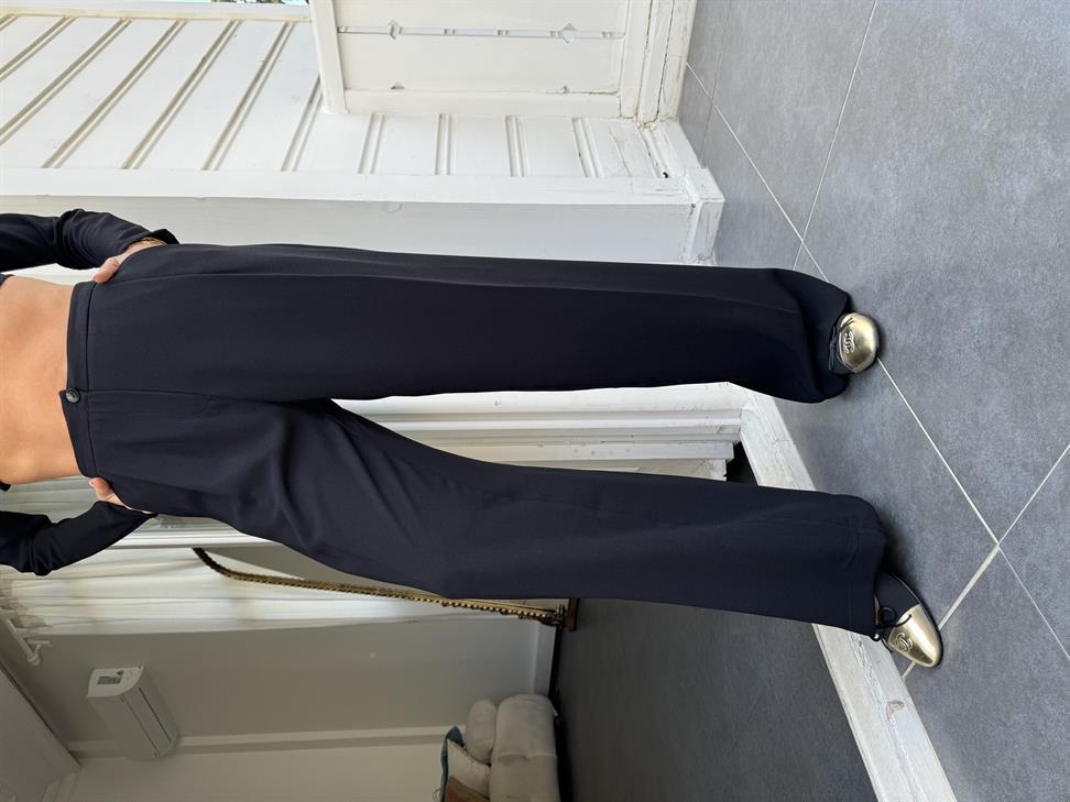Siyah Crop Pantolon Takım