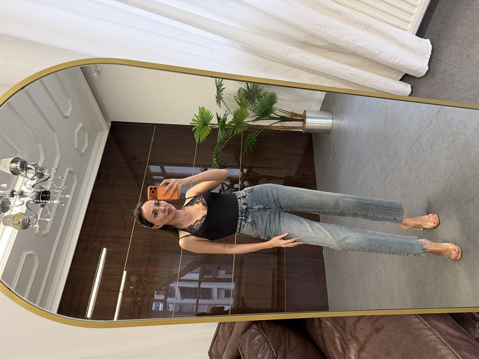 Siyah Dantel Tasarım Bodysuit