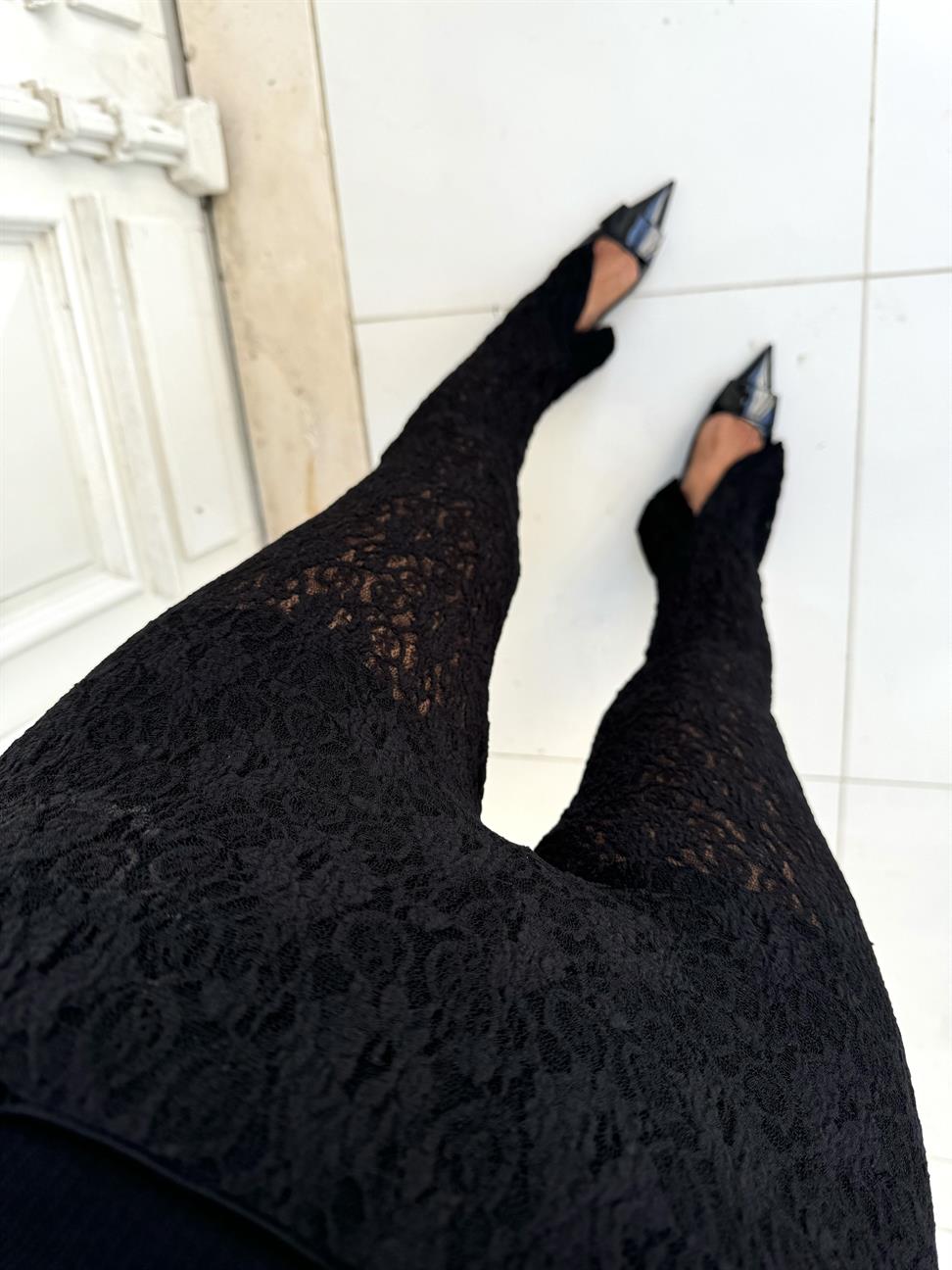 Siyah Dantelli İspanyol Paça Tayt Pantolon