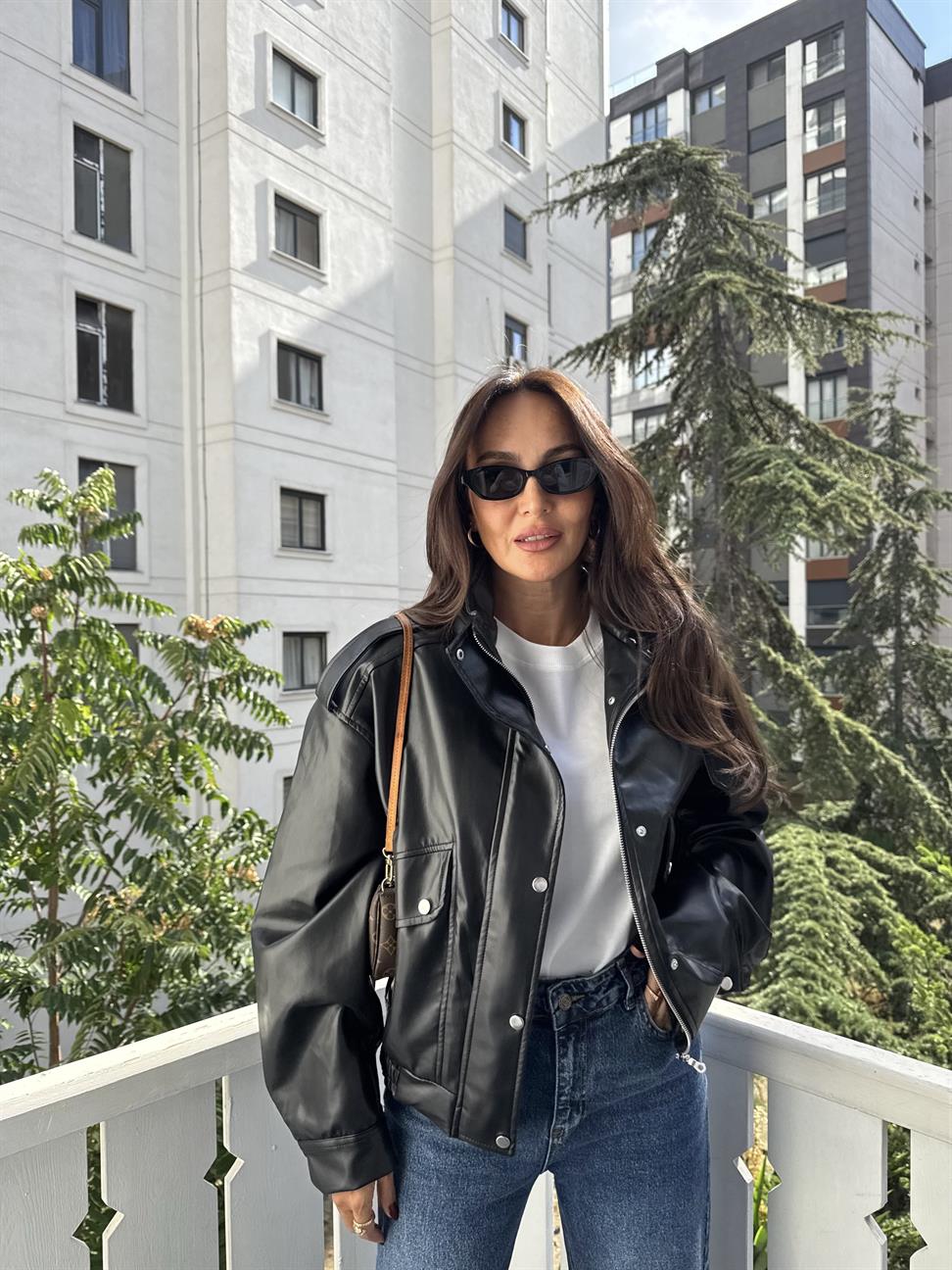 Siyah Deri Ceket