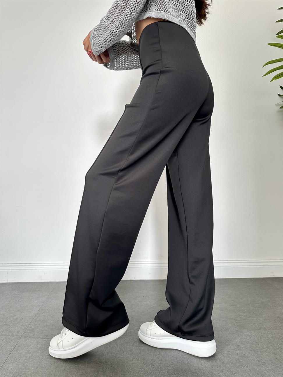 Siyah Dikişli  Scuba Pantolon