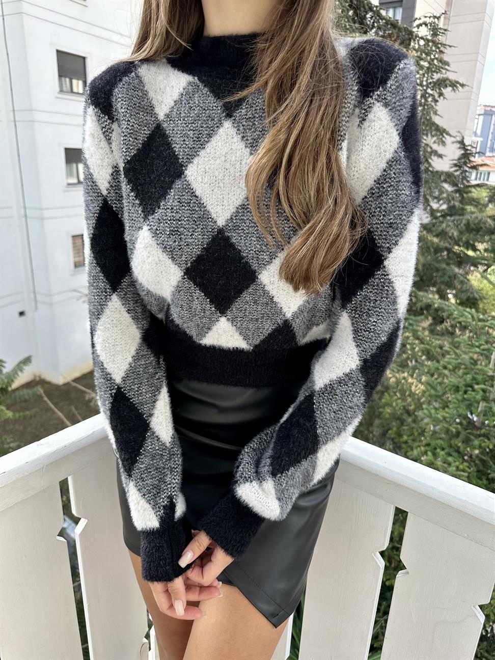 Siyah Ekose Kazak