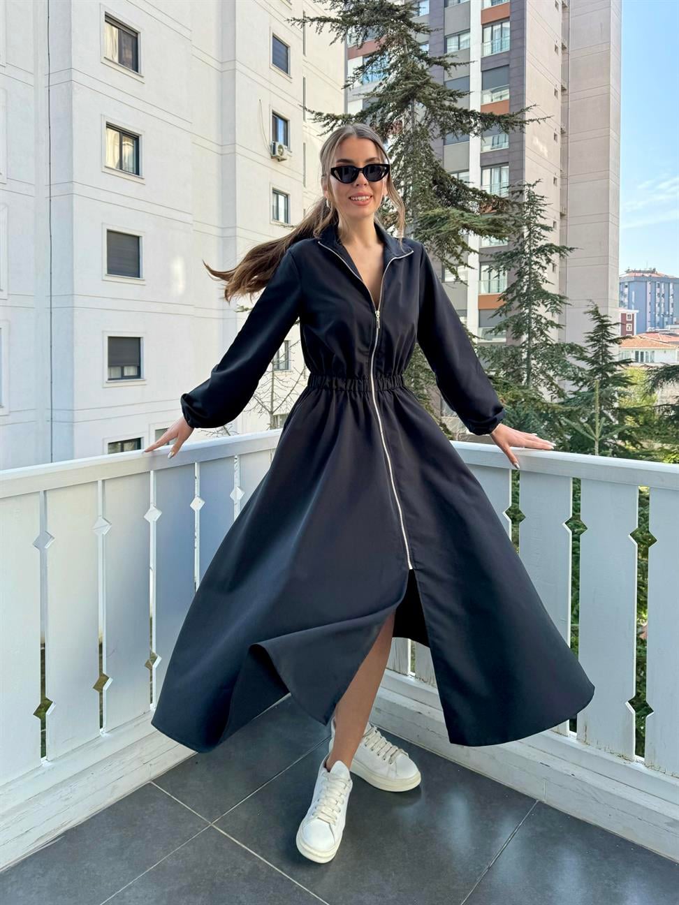 Siyah Fermuarlı Midi Boy Elbise