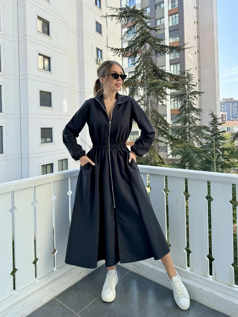 Siyah Fermuarlı Midi Boy Elbise