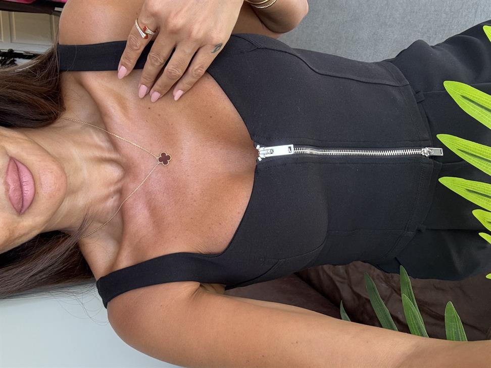 Siyah Fermuarlı Top Bluz