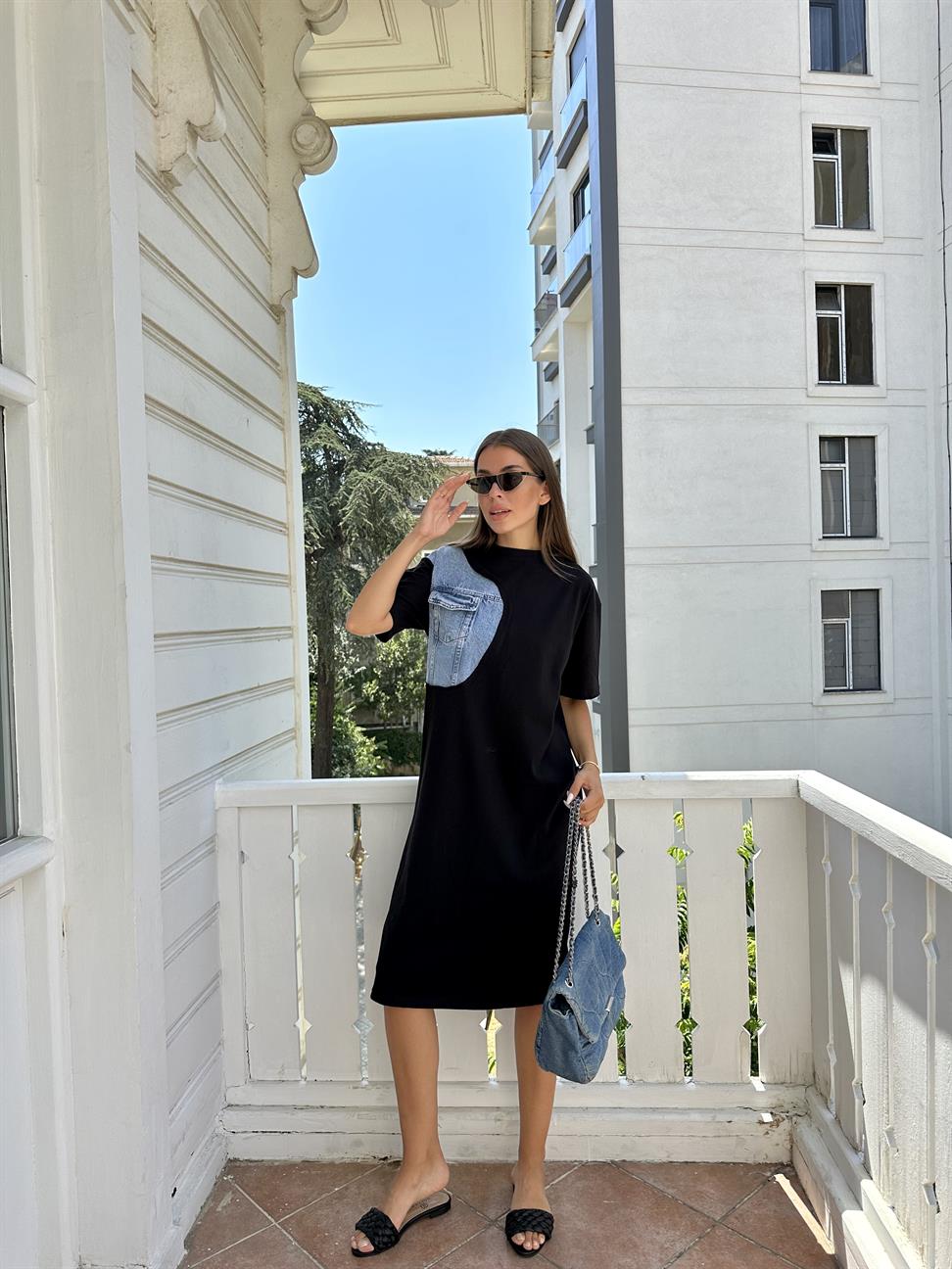 Siyah Garnili Elbise