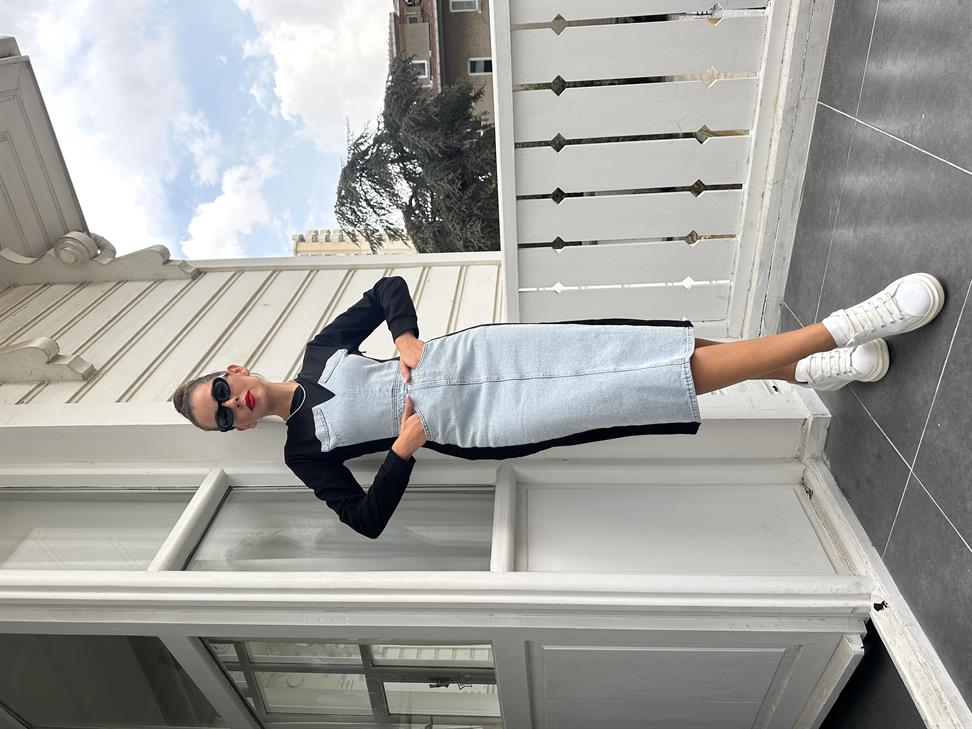 Siyah Garnili Midi Elbise