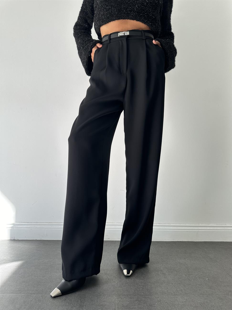 Siyah Geniş Paça Kadın Kumaş Pantolon