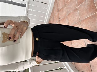 Siyah Geniş Paçalı Pantolon