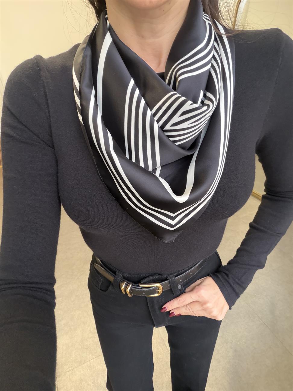 Siyah Geometrik Desen Fular