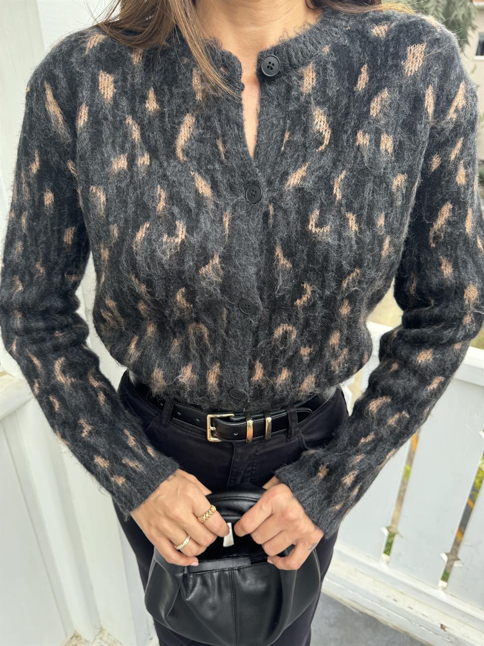 Siyah-Hardal Şardonlu Triko Hırka