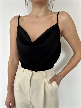 Siyah İp Askılı Degaje Yaka Bluz