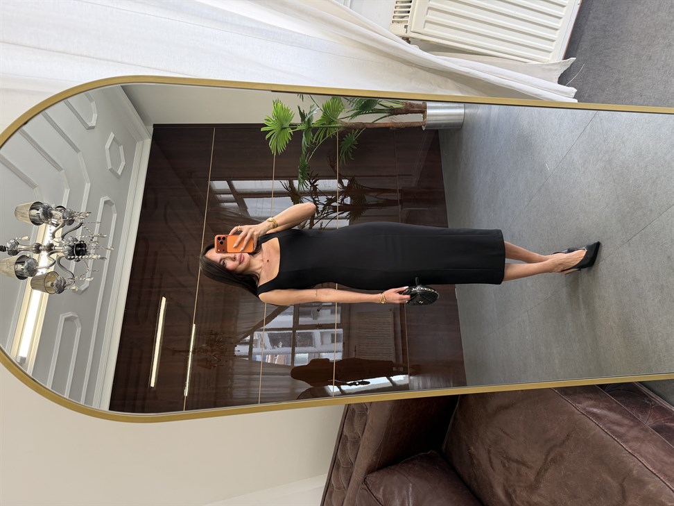 Siyah Kalın Askılı Kalem Elbise