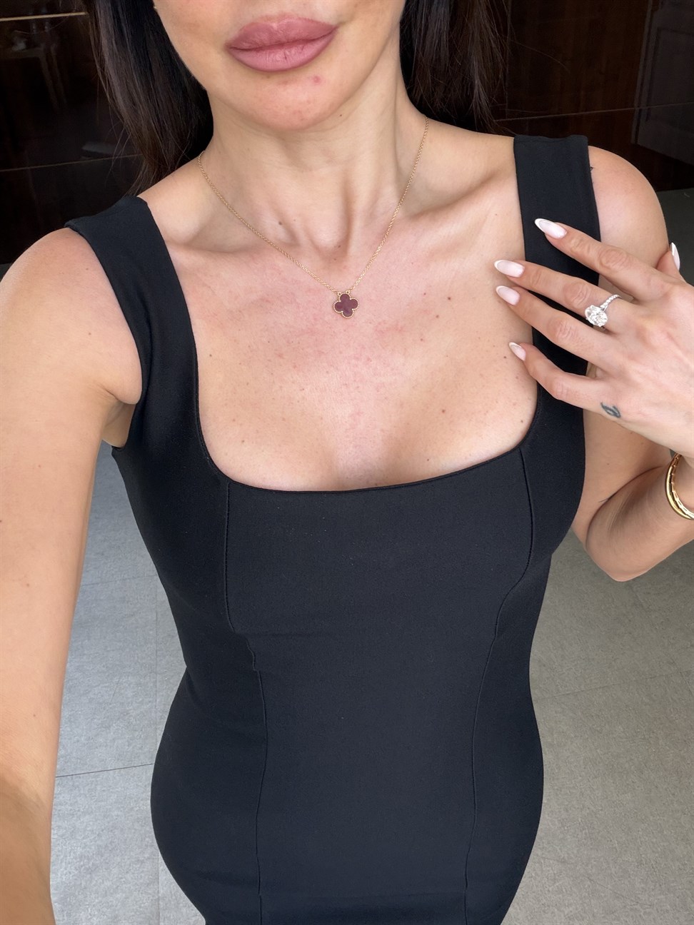 Siyah Kalın Askılı Kalem Elbise