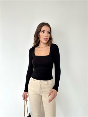 Siyah Kare Yaka Kaşkorse Bluz