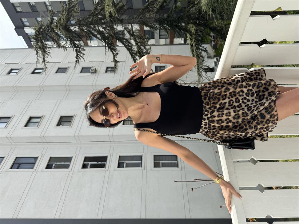 Siyah Kaşkorse U Yaka Atlet Bluz