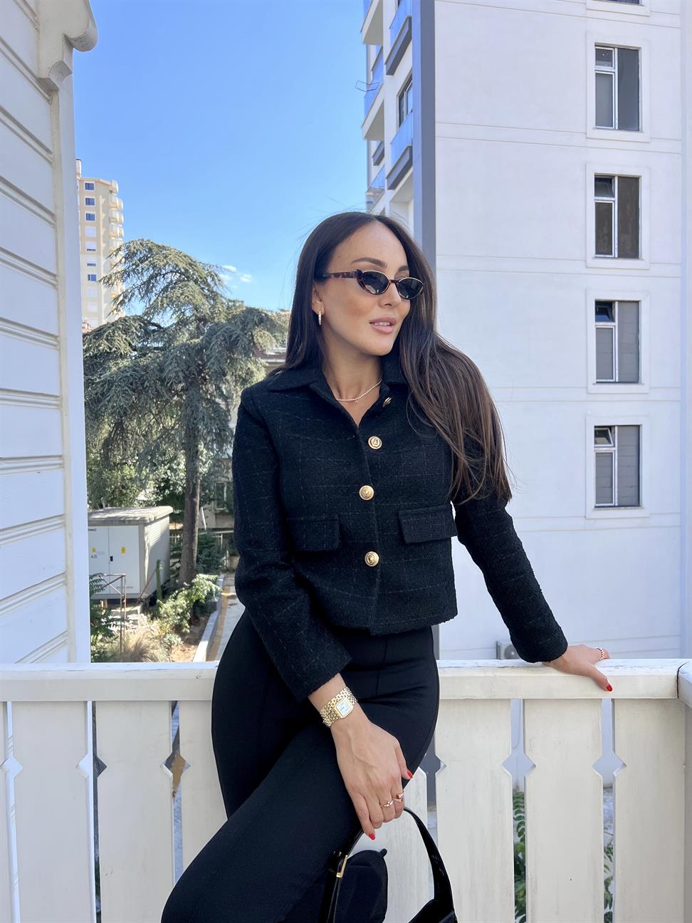 Siyah Kisa Blazer Ceket