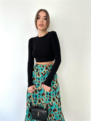 Siyah Kısa Bluz