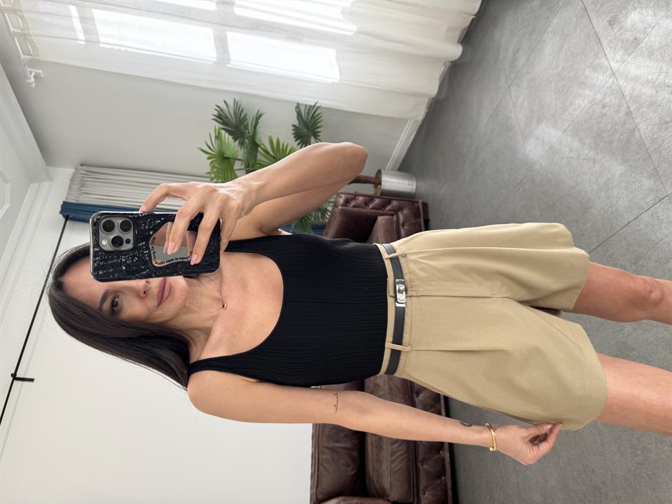 Siyah Kolsuz İnce Dokulu Triko Bluz