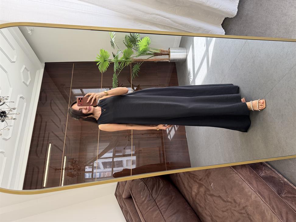 Siyah Kolsuz Uzun Elbise