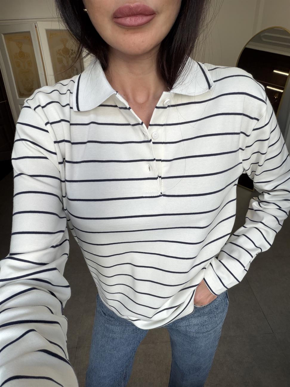 Siyah-Krem Çizgili İnce Kazak