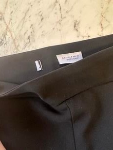 Siyah Kumaş Kadın Şort