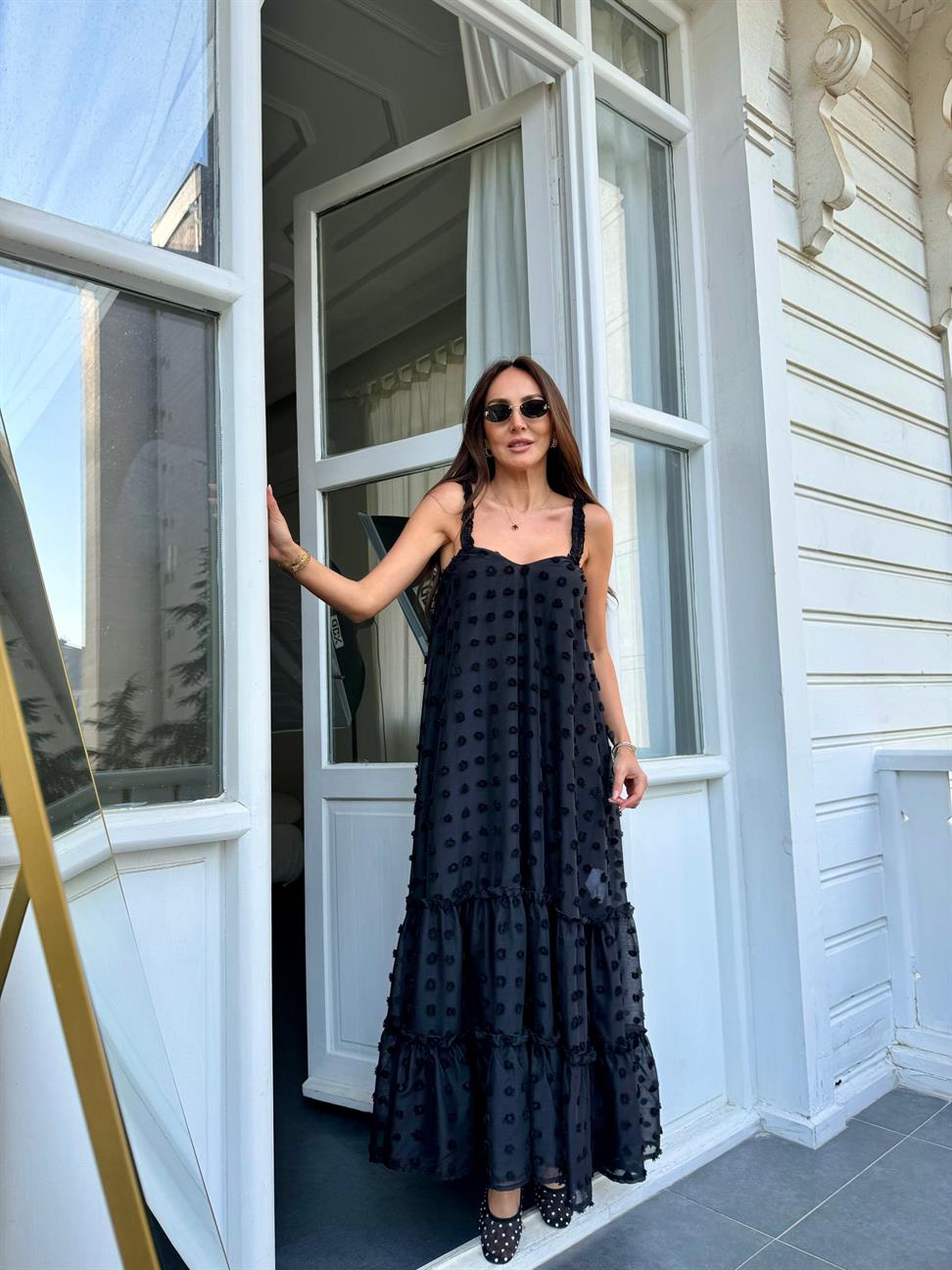 Siyah Mini Ponpon Elbise