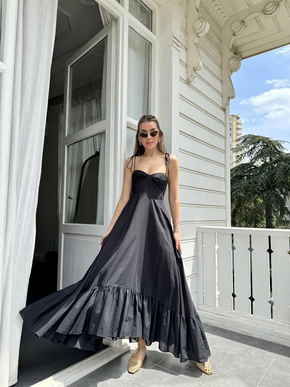 Siyah Omuz Bağlamalı Maxi Boy Elbise