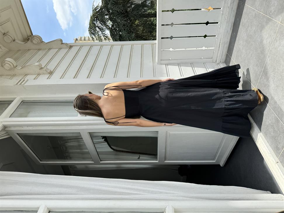 Siyah Omuz Bağlamalı Maxi Boy Elbise