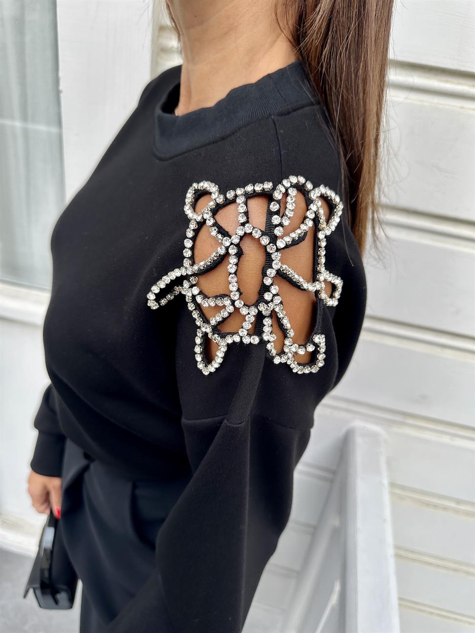 Siyah Omuz Detaylı Tasarım Sweatshirt