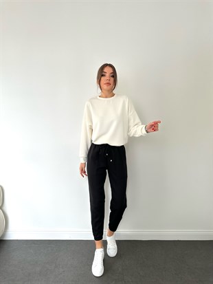 Siyah Paçası Lastikli Eşofman