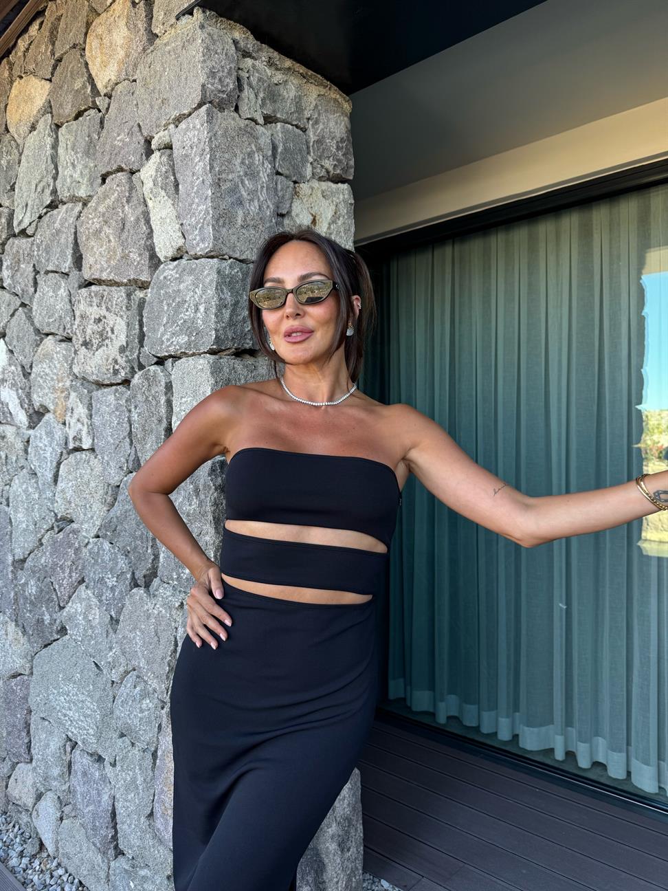 Siyah Pencere Tasarımlı Kadın Elbise