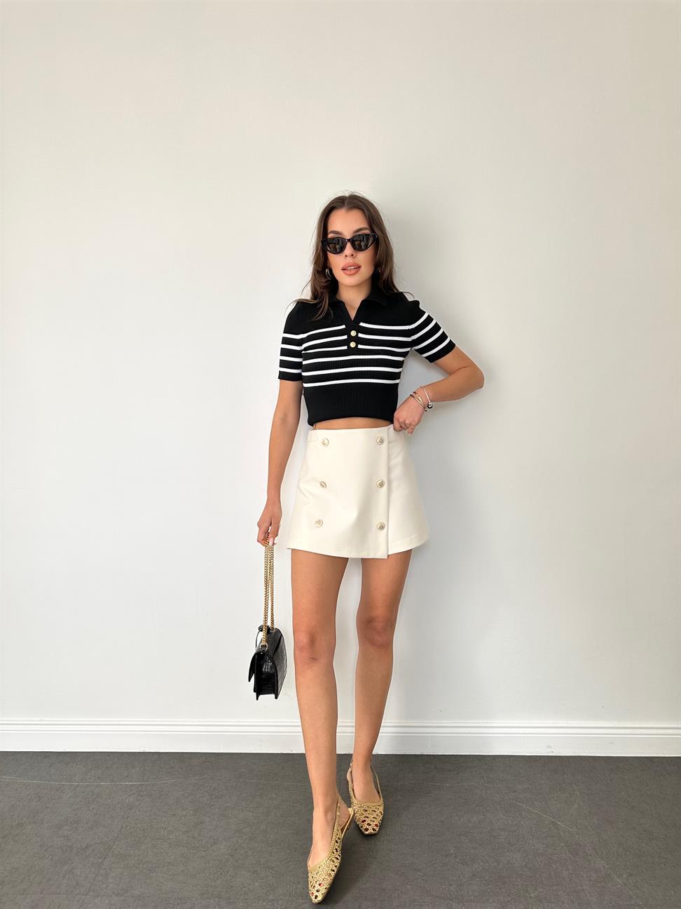 Siyah Polo Yaka Çizgili Örme Bluz